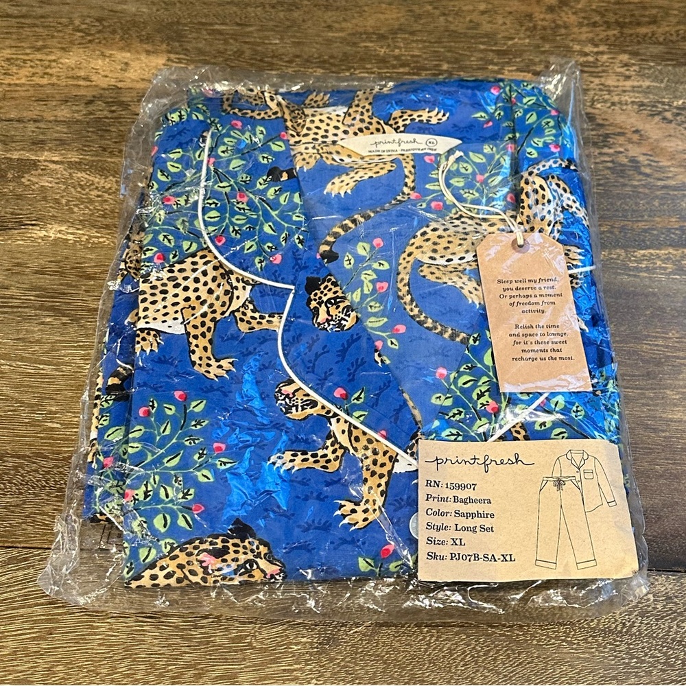 NWT Printfresh Bagheera sapphire pajama set